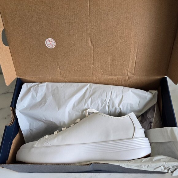 New Cole Haan Grand Crosscourt Flatform Lace Up Sneaker - Picture 3 of 9